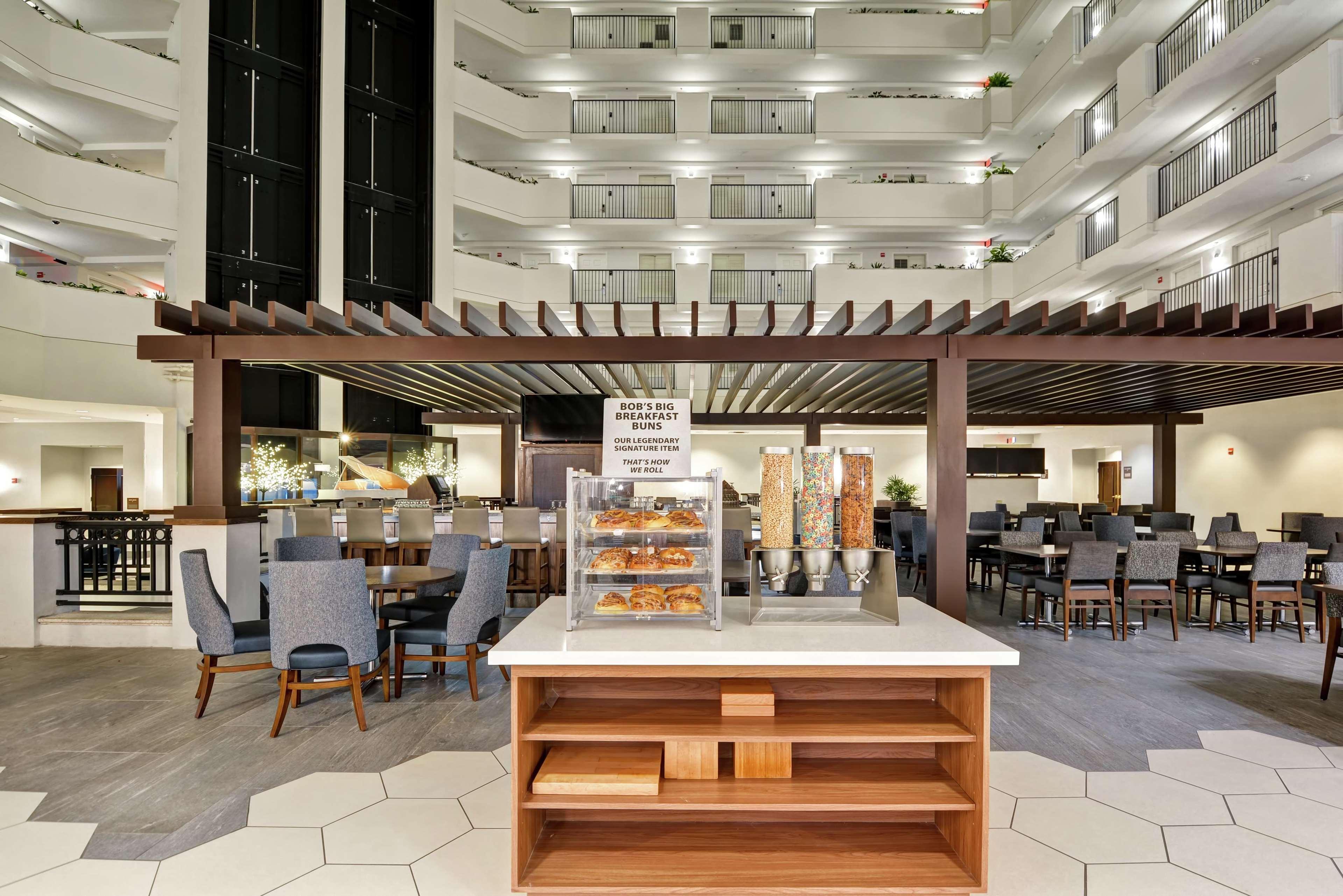 Embassy Suites By Hilton Orlando Downtown Exterior foto