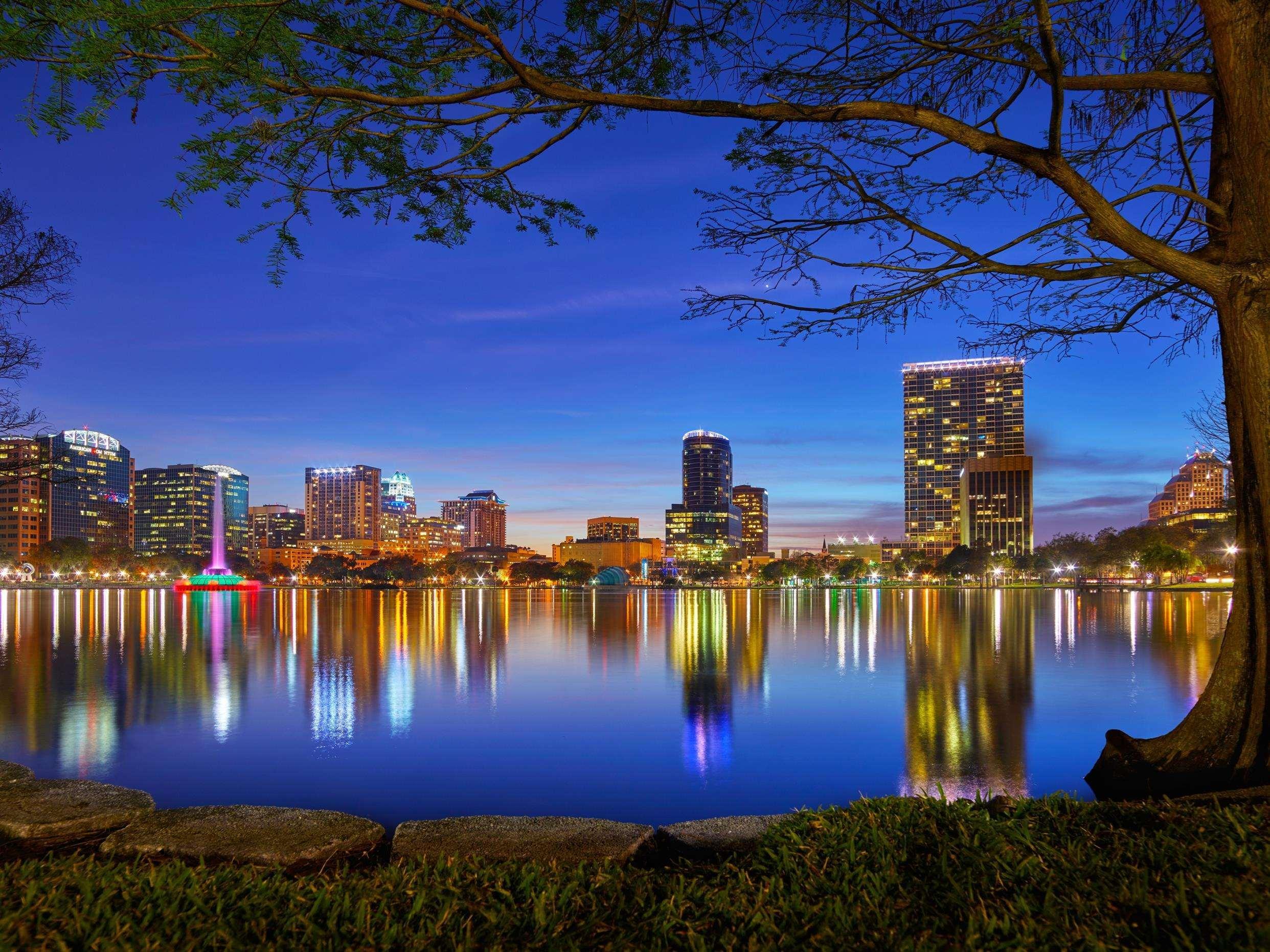 Embassy Suites By Hilton Orlando Downtown Exterior foto